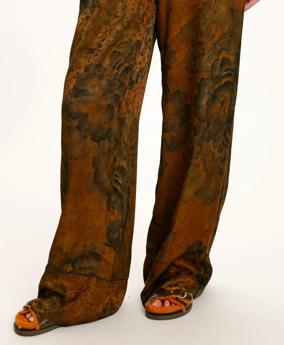 Momoni PANTALONI DAIKI IN VISCOSA JACQUARD STAMPATA- Tabacco/Oliva Store